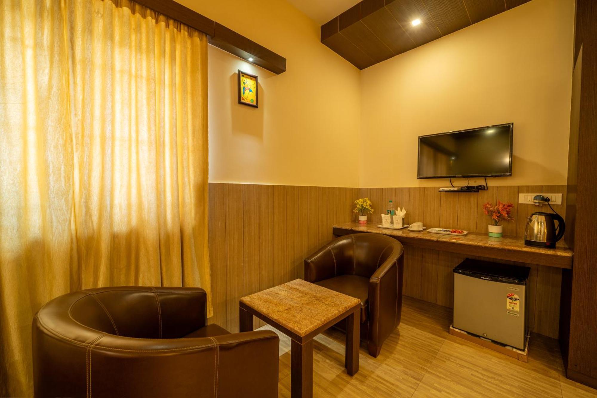 Yagappa Residency Hotel Thanjavur Exterior photo