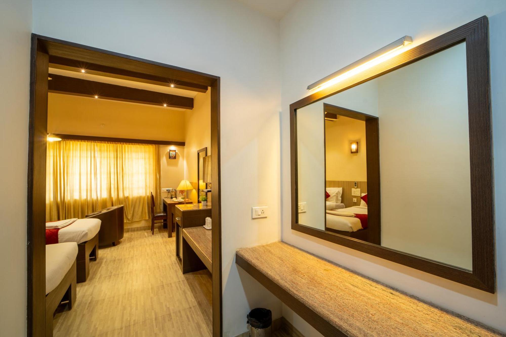 Yagappa Residency Hotel Thanjavur Exterior photo