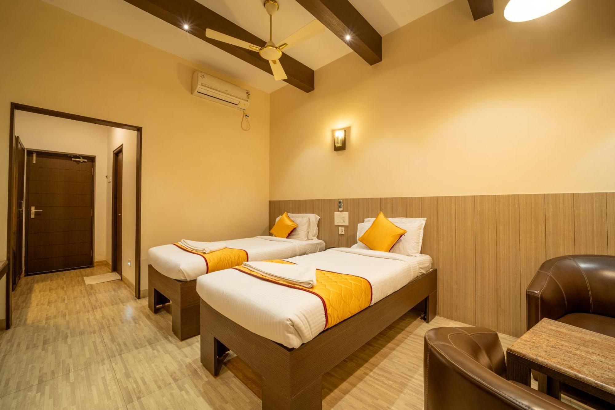 Yagappa Residency Hotel Thanjavur Exterior photo